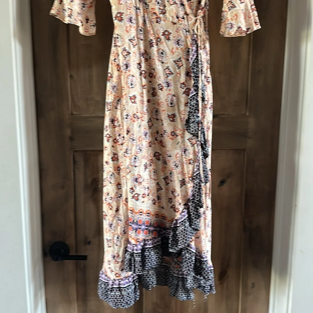 Hayden Floral Wrap Dress with ruffles! - Picture 4 of 16